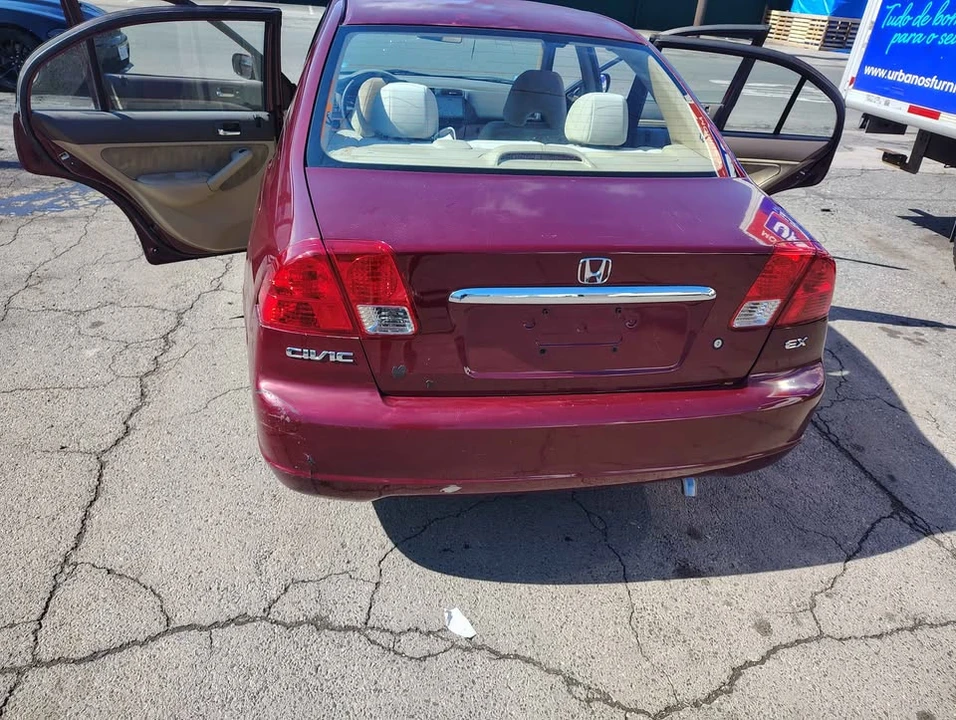 2003 Honda Civic 7th Gen - Image 8 of 12