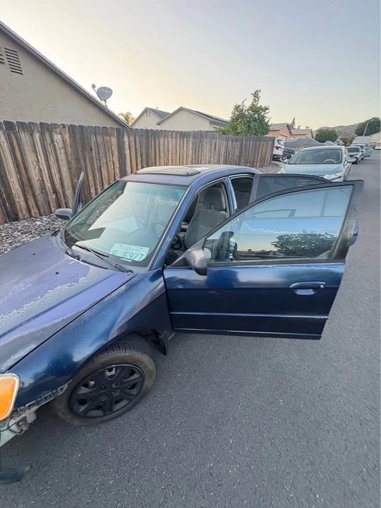 2003 Honda Civic 7th Gen - Image 4 of 16