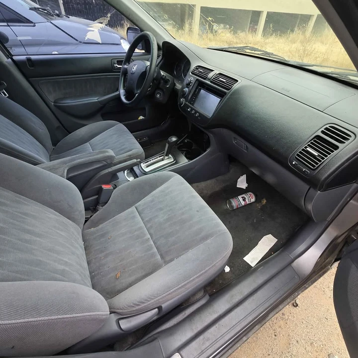 2003 Honda Civic 7th Gen - Image 4 of 6
