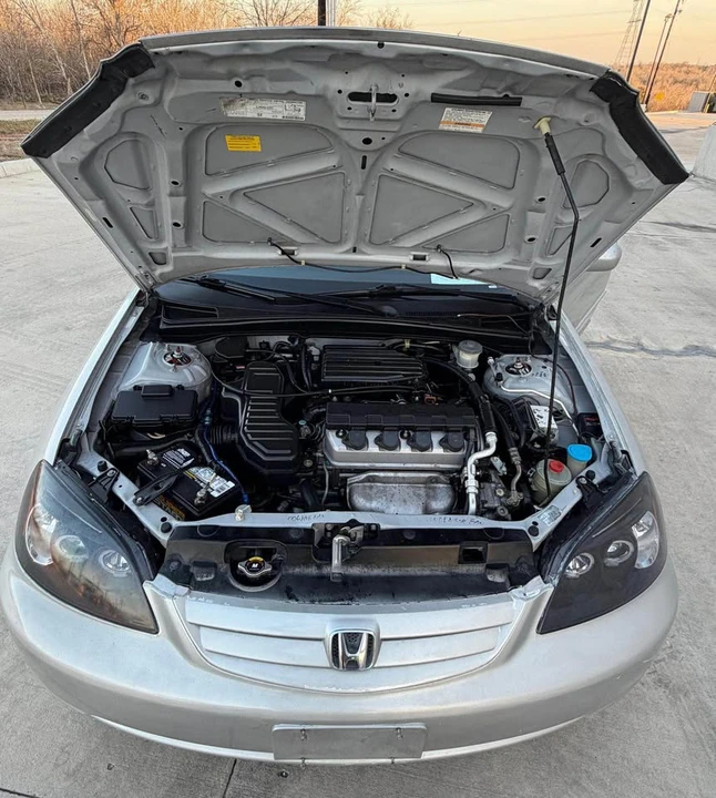 2003 Honda Civic 7th Gen - Image 6 of 10