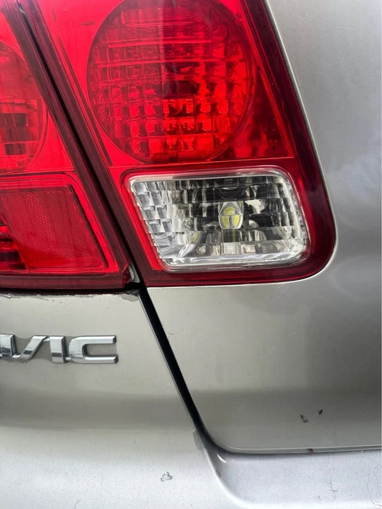 2003 Honda Civic 7th Gen - Image 14 of 20