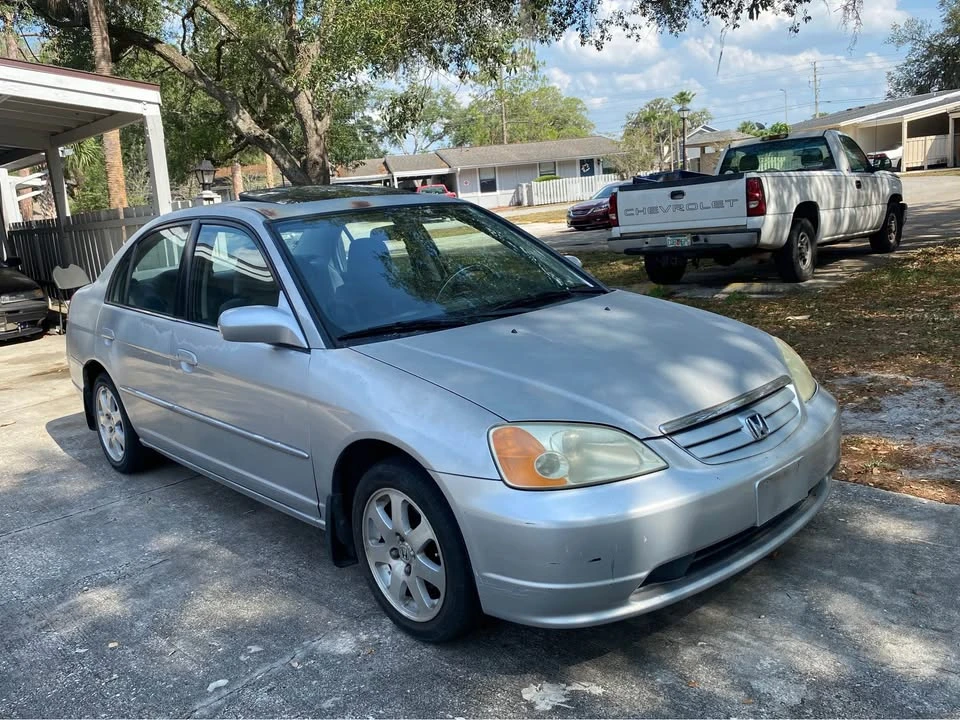 2003 Honda Civic 7th Gen - Image 2 of 8