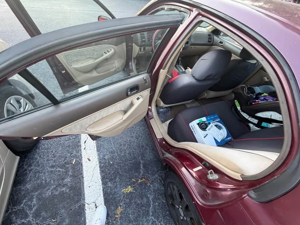 2003 Honda Civic 7th Gen - Image 7 of 14
