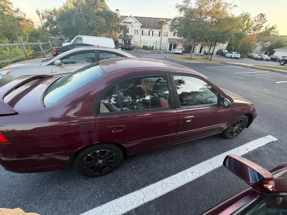 2003 Honda Civic 7th Gen - Image 2 of 14