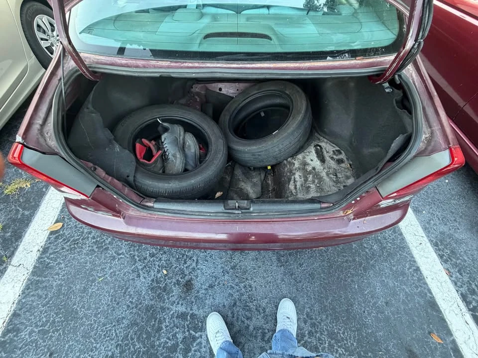2003 Honda Civic 7th Gen - Image 10 of 14