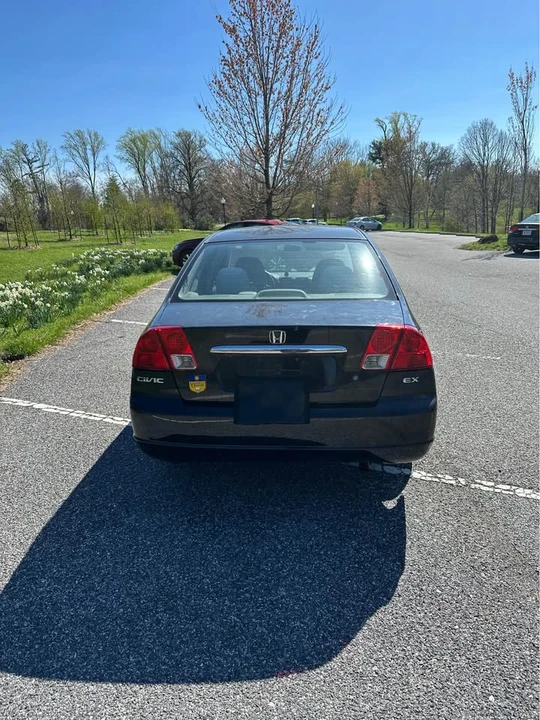 2003 Honda Civic 7th Gen - Image 4 of 11