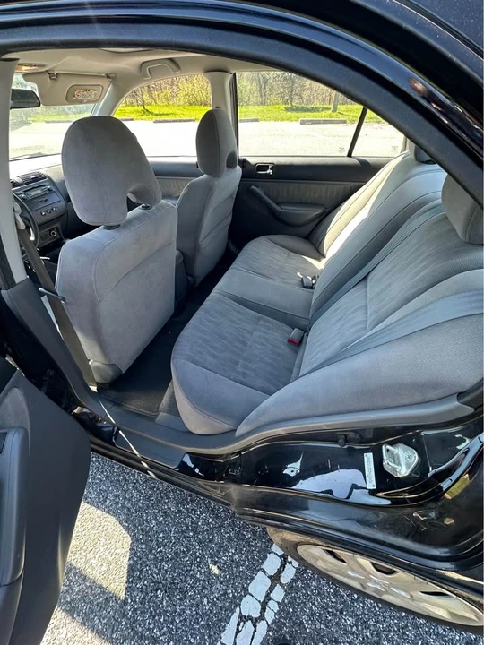 2003 Honda Civic 7th Gen - Image 11 of 11