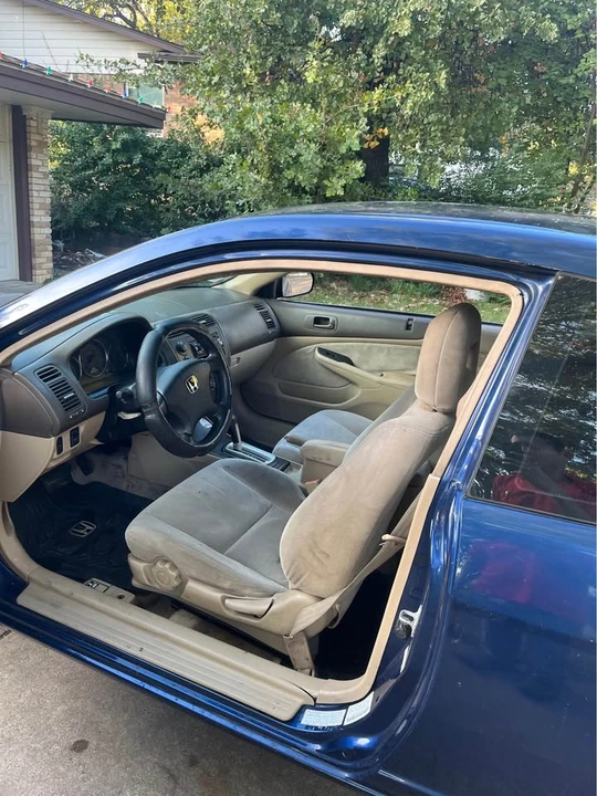 2003 Honda Civic 7th Gen - Image 4 of 5