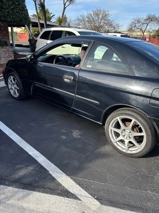 2003 Honda Civic 7th Gen - Image 8 of 11
