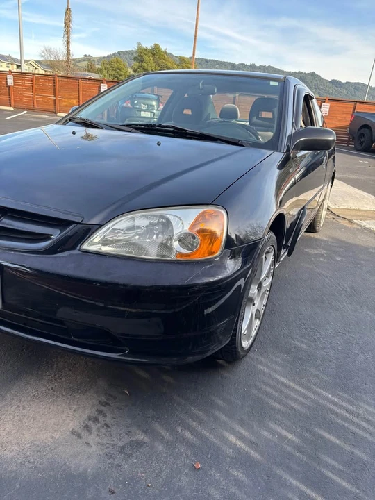 2003 Honda Civic 7th Gen - Image 2 of 11