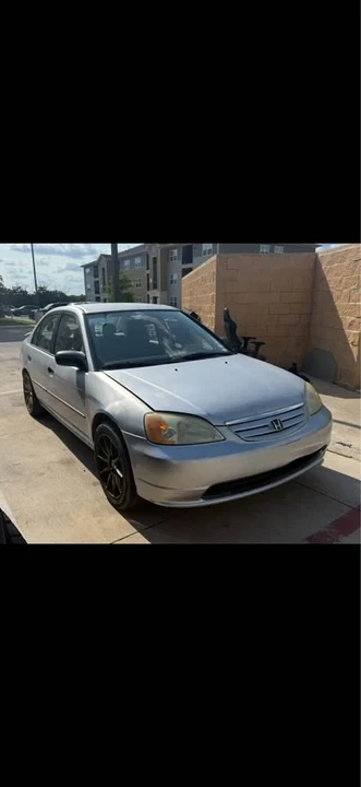 2003 Honda Civic 7th Gen - Image 2 of 5