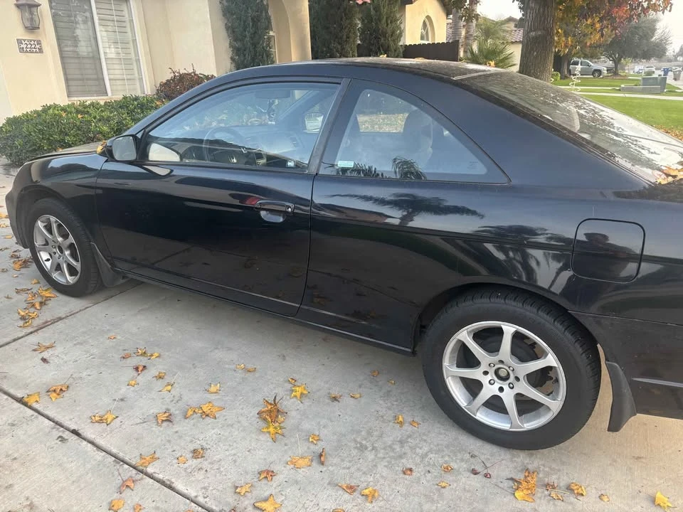 2003 Honda Civic 7th Gen - Image 2 of 5