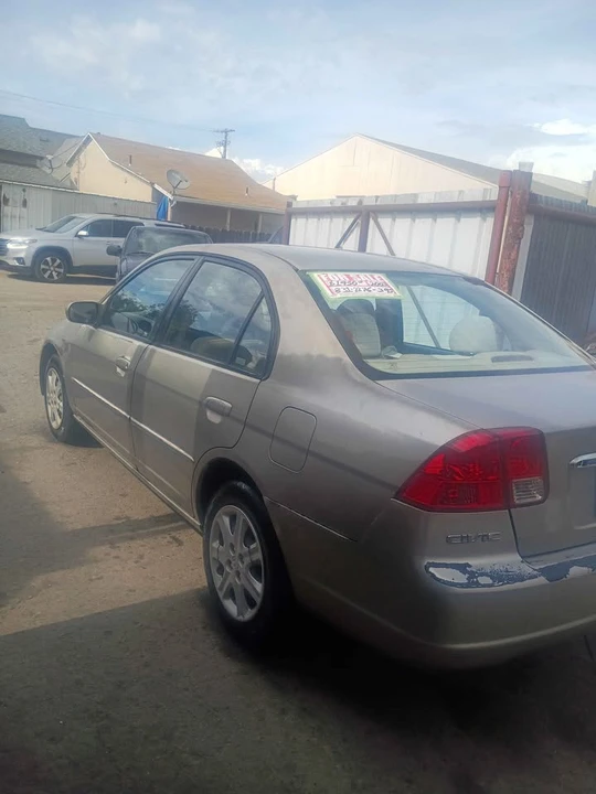 2003 Honda Civic 7th Gen - Image 5 of 8
