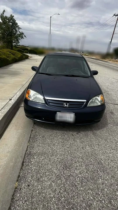 2003 Honda Civic 7th Gen - Image 2 of 4
