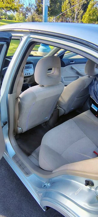 2003 Honda Civic 7th Gen - Image 13 of 17