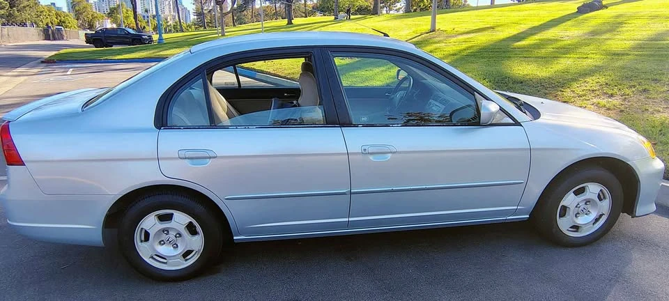 2003 Honda Civic 7th Gen - Image 2 of 17
