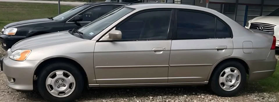 2003 Honda Civic 7th Gen - Image 2 of 4