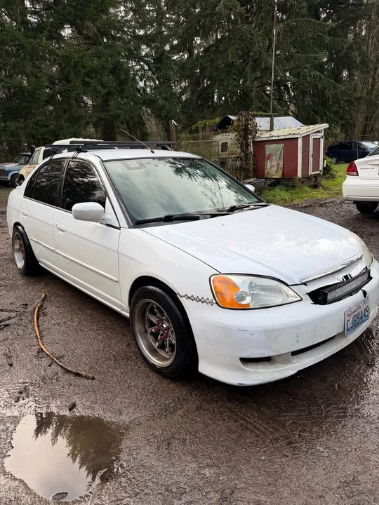 2003 Honda Civic 7th Gen - Image 3 of 7