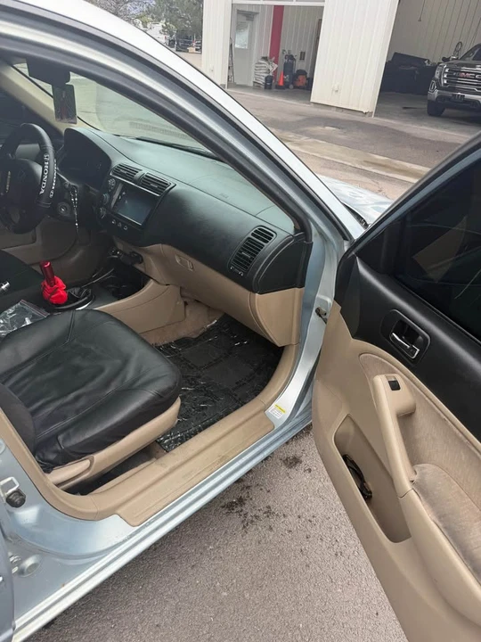 2003 Honda Civic 7th Gen - Image 6 of 9