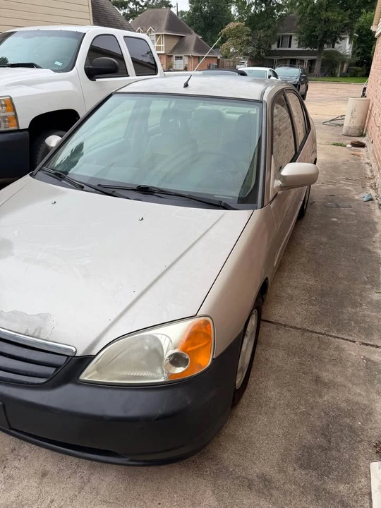 2003 Honda Civic 7th Gen - Image 3 of 7