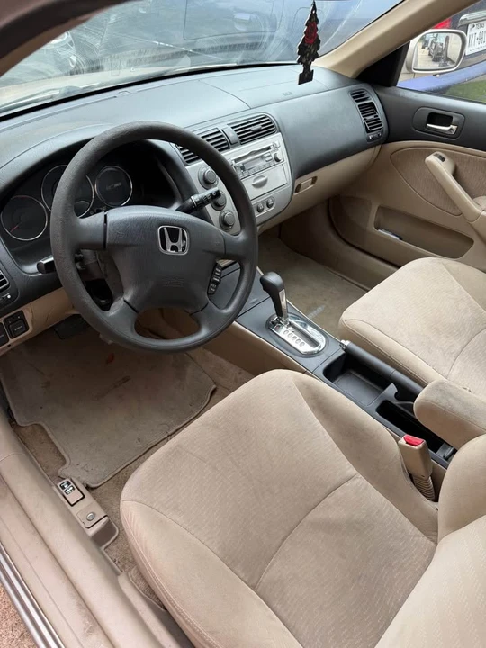 2003 Honda Civic 7th Gen - Image 6 of 7