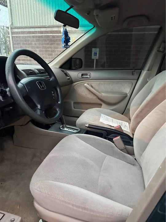 2003 Honda Civic 7th Gen - Image 9 of 11