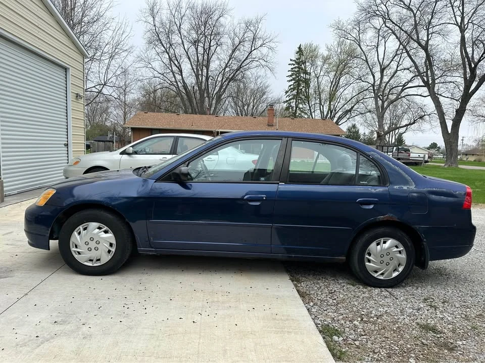2003 Honda Civic 7th Gen - Image 7 of 13