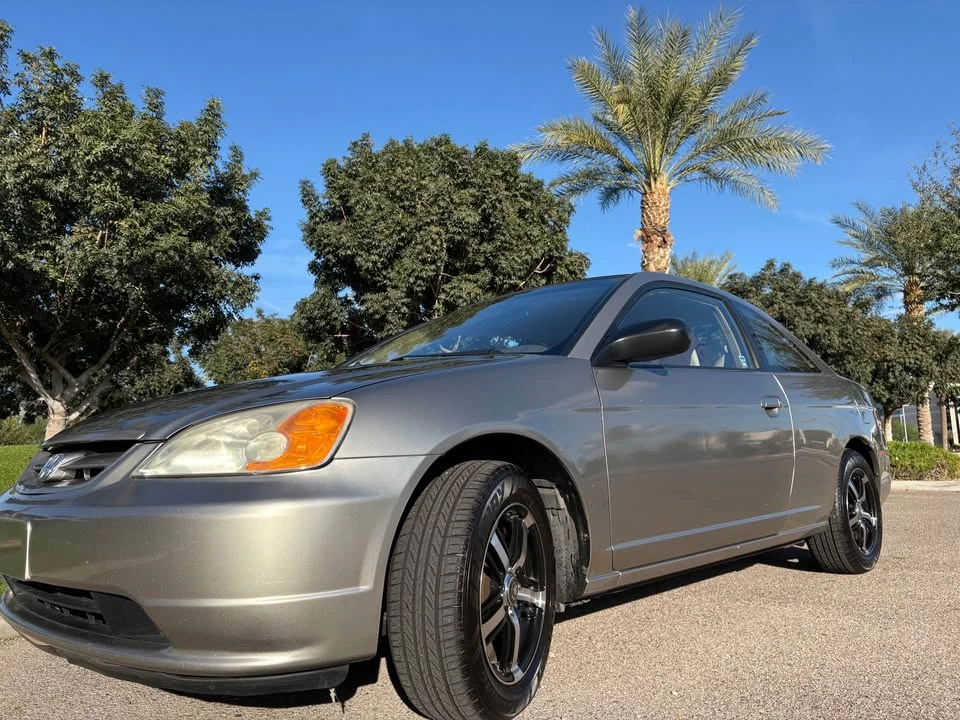 2003 Honda Civic 7th Gen - Image 2 of 12