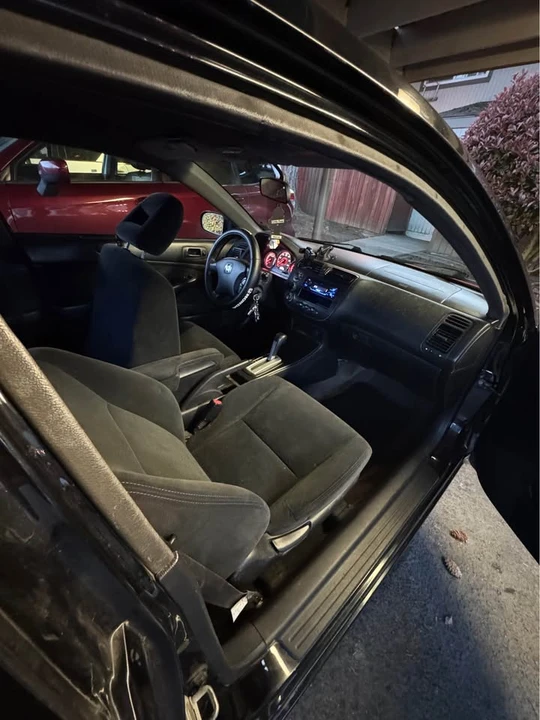 2003 Honda Civic 7th Gen - Image 6 of 6