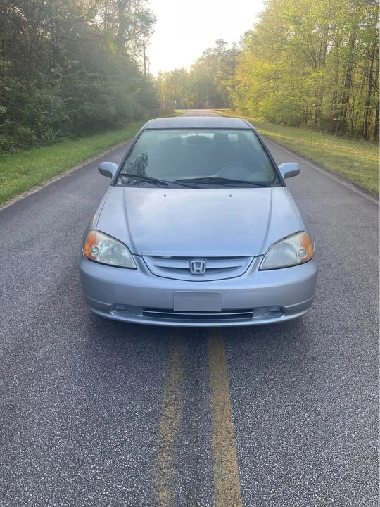 2003 Honda Civic 7th Gen - Image 5 of 11