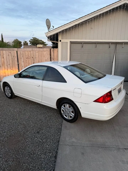 2003 Honda Civic 7th Gen - Image 3 of 7