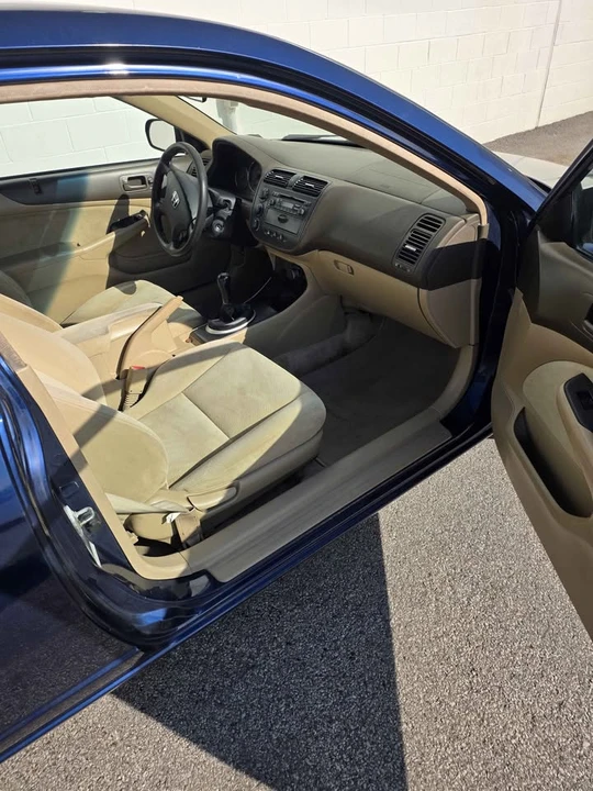 2003 Honda Civic 7th Gen - Image 3 of 10