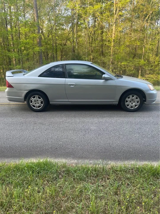 2003 Honda Civic 7th Gen - Image 3 of 11