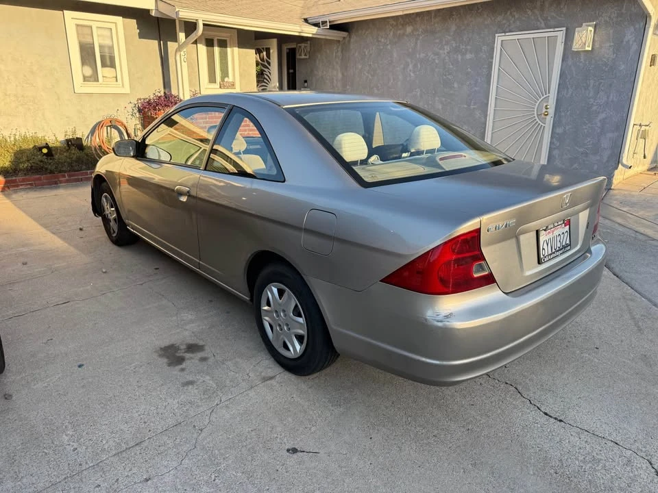 2003 Honda Civic 7th Gen - Image 2 of 10