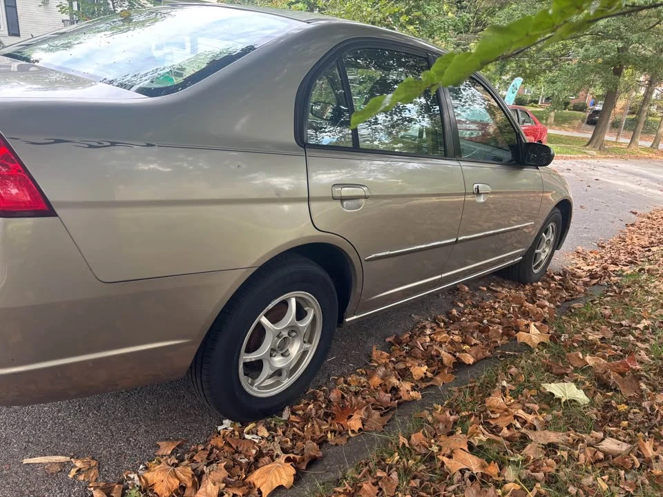 2003 Honda Civic 7th Gen - Image 7 of 13
