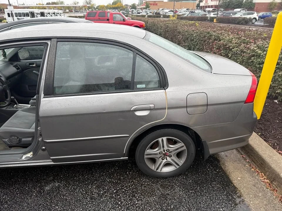 2003 Honda Civic 7th Gen - Image 8 of 8