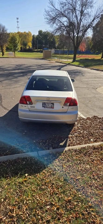 2003 Honda Civic 7th Gen - Image 6 of 13