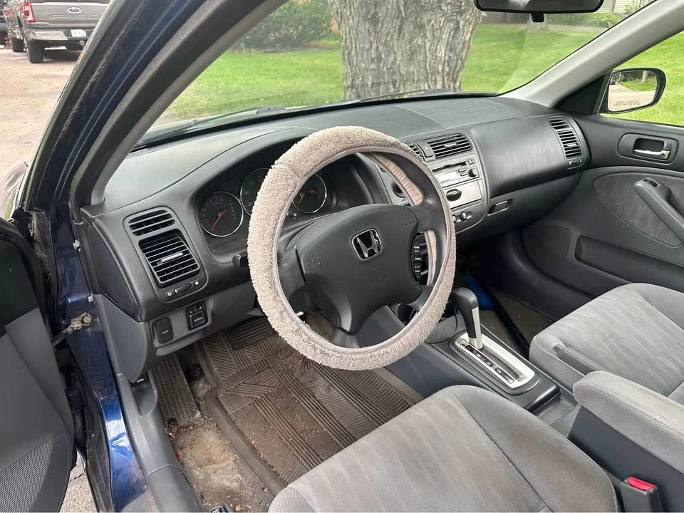 2003 Honda Civic 7th Gen - Image 12 of 17