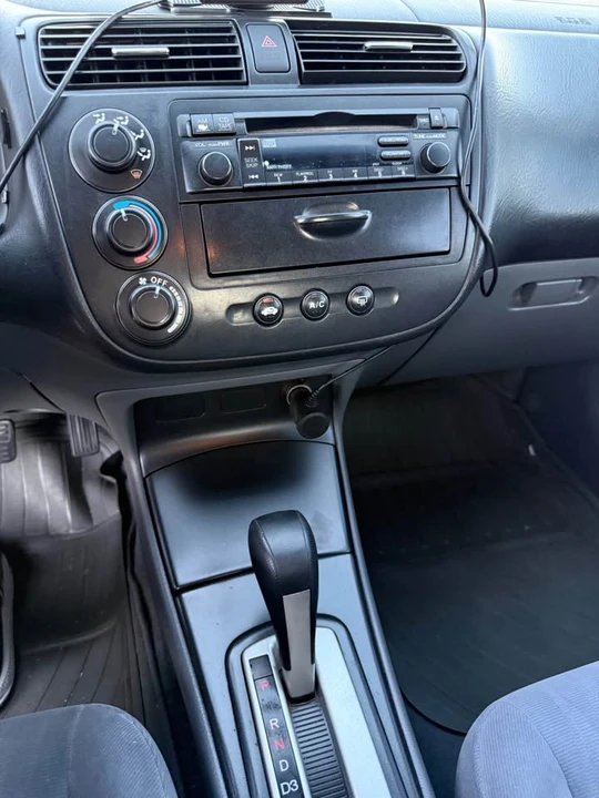 2003 Honda Civic 7th Gen - Image 7 of 9