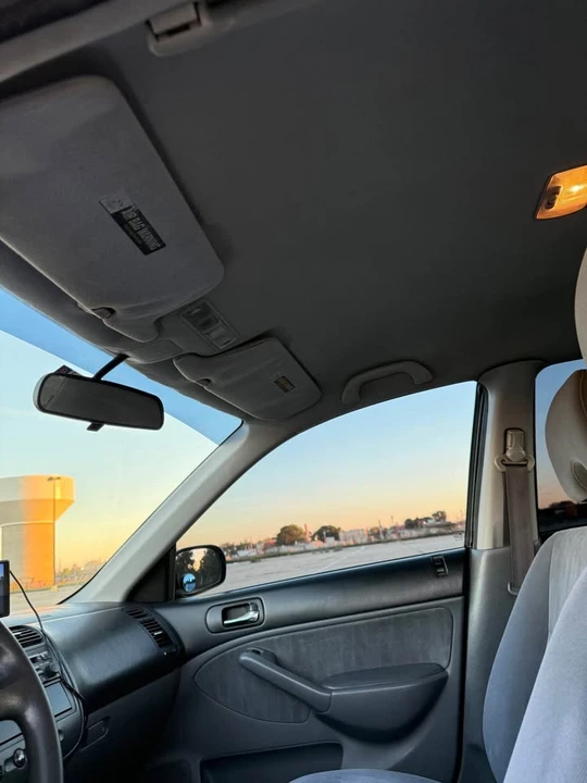 2003 Honda Civic 7th Gen - Image 5 of 9