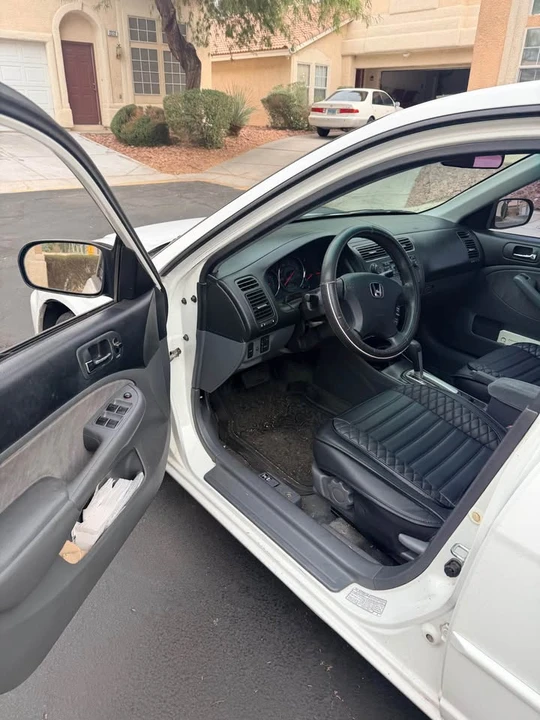 2003 Honda Civic 7th Gen - Image 4 of 14