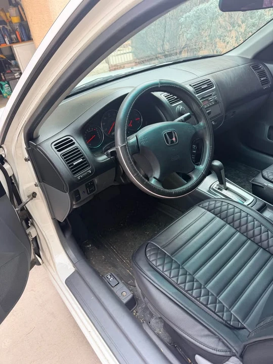 2003 Honda Civic 7th Gen - Image 13 of 14