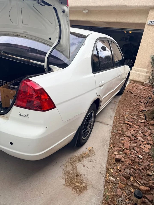 2003 Honda Civic 7th Gen - Image 9 of 14
