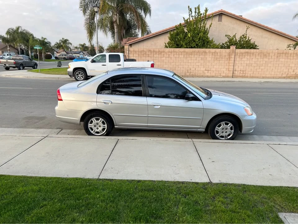 2003 Honda Civic 7th Gen - Image 5 of 16