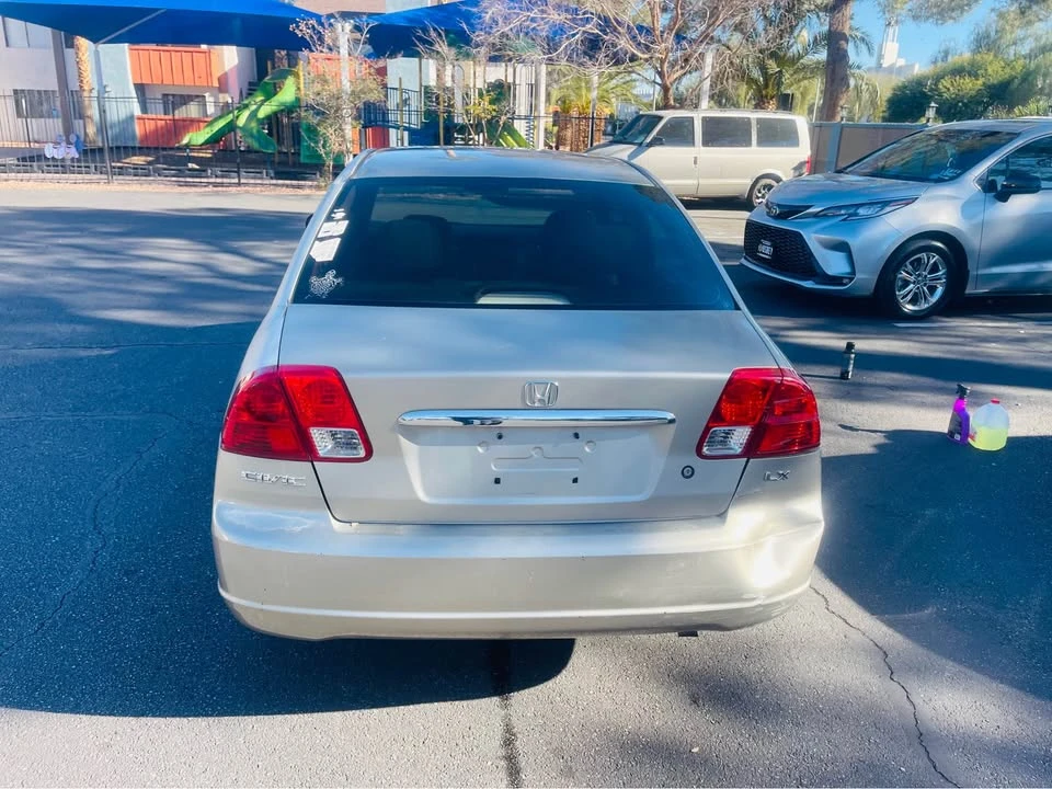 2003 Honda Civic 7th Gen - Image 3 of 11