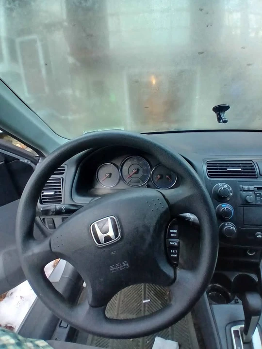 2003 Honda Civic 7th Gen - Image 10 of 12