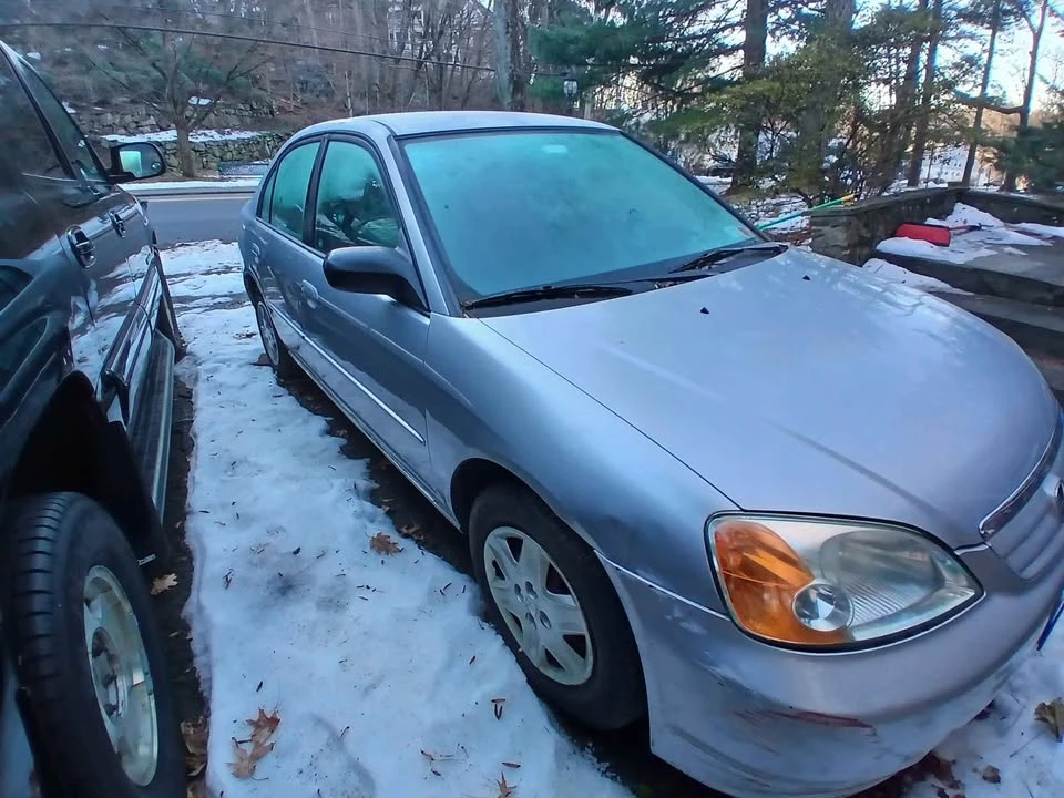 2003 Honda Civic 7th Gen - Image 3 of 12