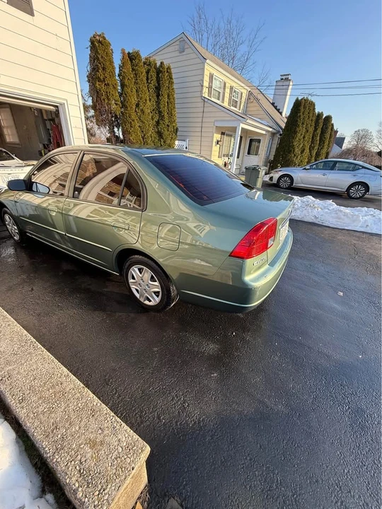 2003 Honda Civic 7th Gen - Image 3 of 8