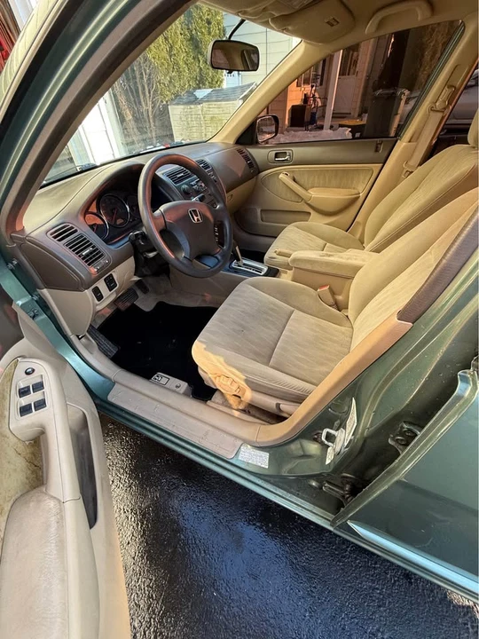 2003 Honda Civic 7th Gen - Image 5 of 8