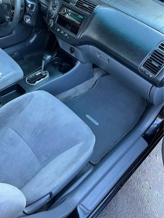 2003 Honda Civic 7th Gen - Image 14 of 17